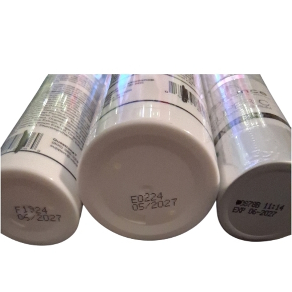 Vibriance Bundle Skincare Set | Super C Serum, Moisturizing Cleanser, Face Cream - Picture 5 of 7